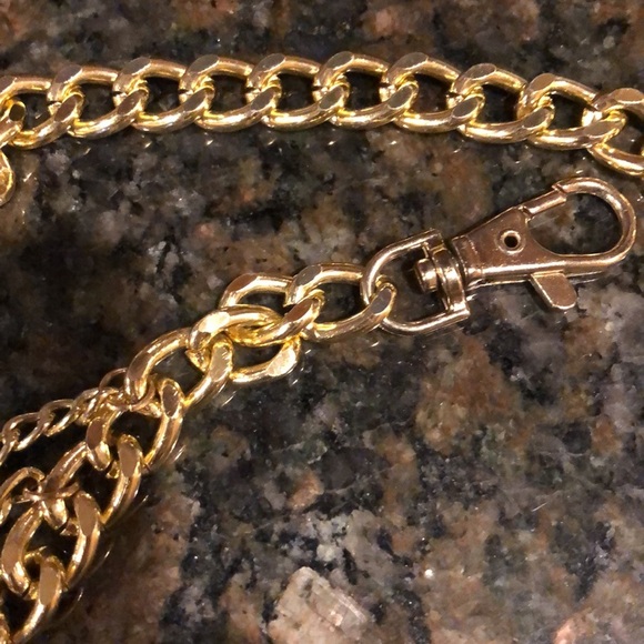 Chain Link Belt 4 Strand Adjustable - Picture 2 of 3